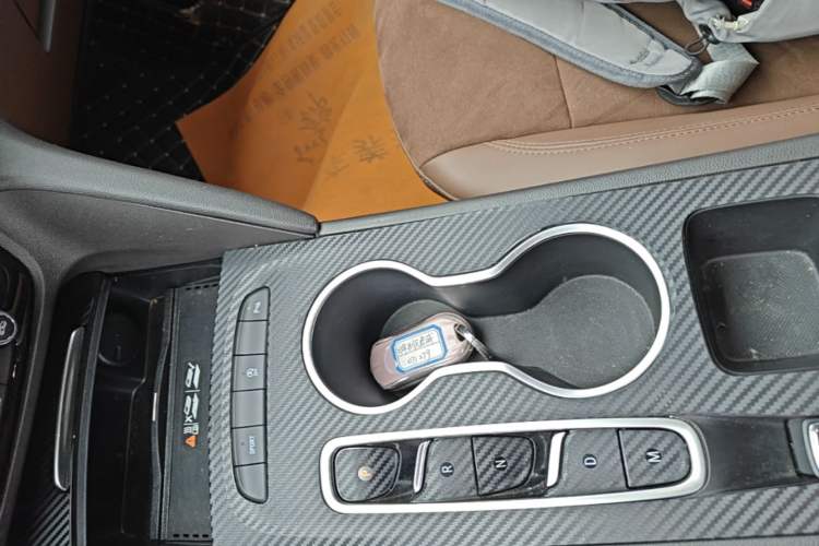 Used Buick Regal 2022 552T Smart Edition Gear Lever