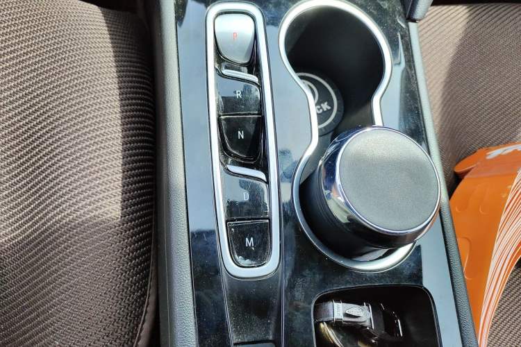 Used Buick Regal 2022 552T Smart Edition Gear Lever