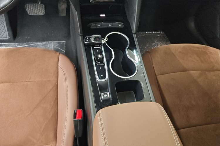 Used Buick Regal 2022 552T Smart Edition Gear Lever