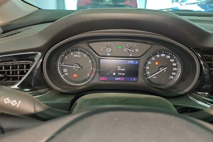Used Buick Regal 2022 552T Smart Edition Instrument Cluster