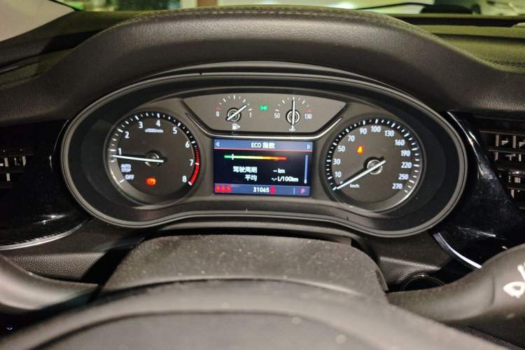 Used Buick Regal 2022 552T Smart Edition Instrument Cluster