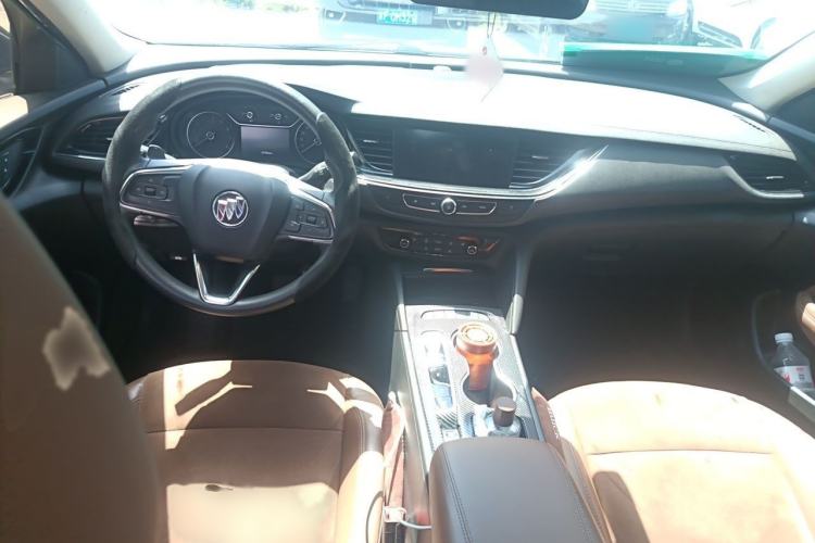 Used Buick Regal 2022 552T Smart Edition Interior 2