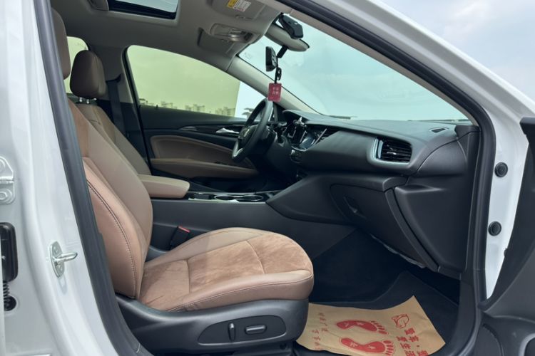 Used Buick Regal 2022 552T Smart Edition Interior 3