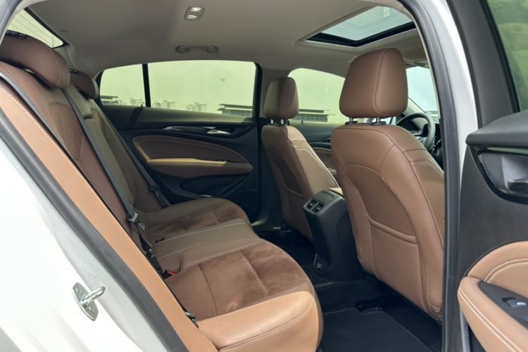 Used Buick Regal 2022 552T Smart Edition Interior 5