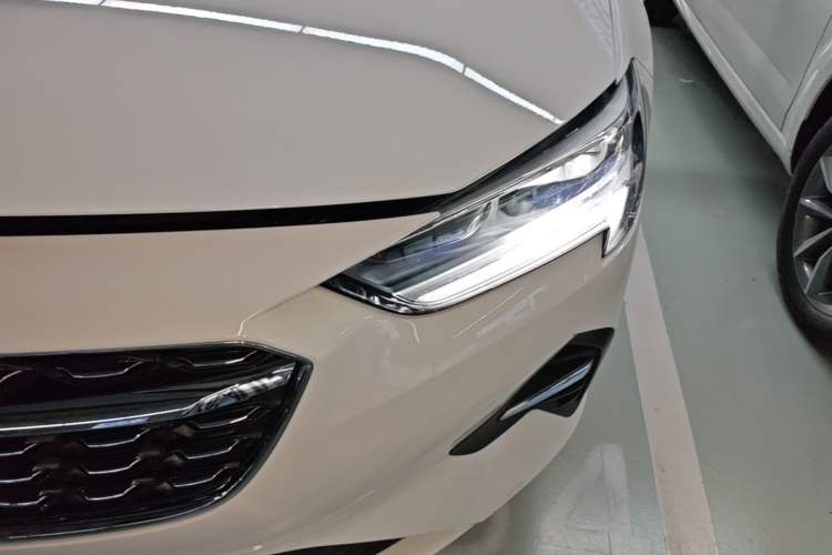 Used Buick Regal 2022 552T Smart Edition Left Front Headlight