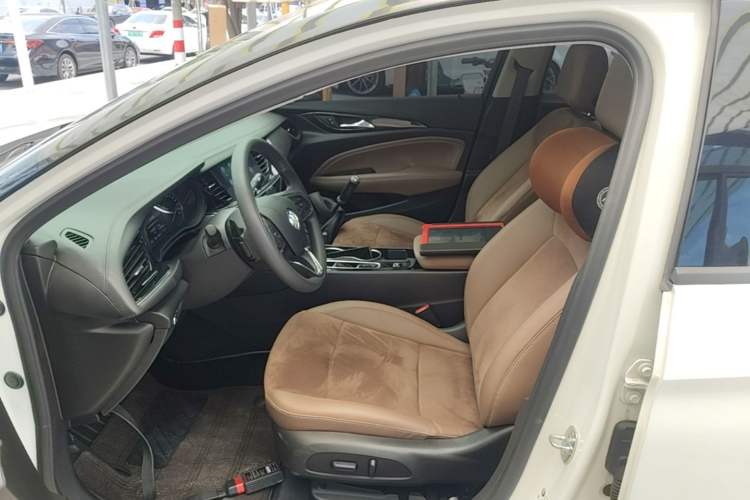 Used Buick Regal 2022 552T Smart Edition Left Front Seat