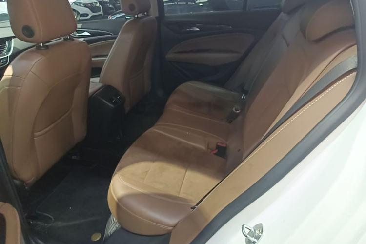Used Buick Regal 2022 552T Smart Edition Left Rear Seat
