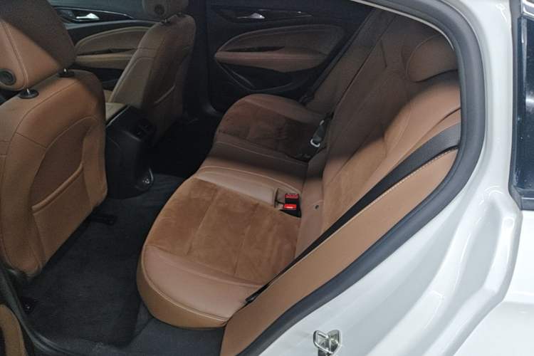 Used Buick Regal 2022 552T Smart Edition Left Rear Seat