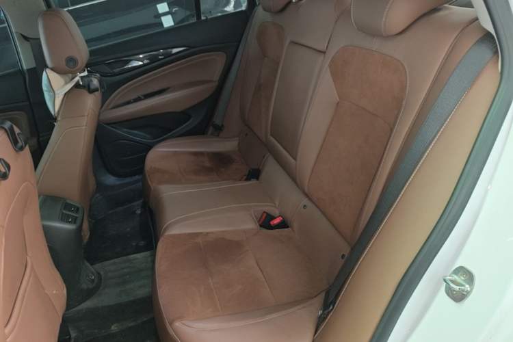 Used Buick Regal 2022 552T Smart Edition Left Rear Seat