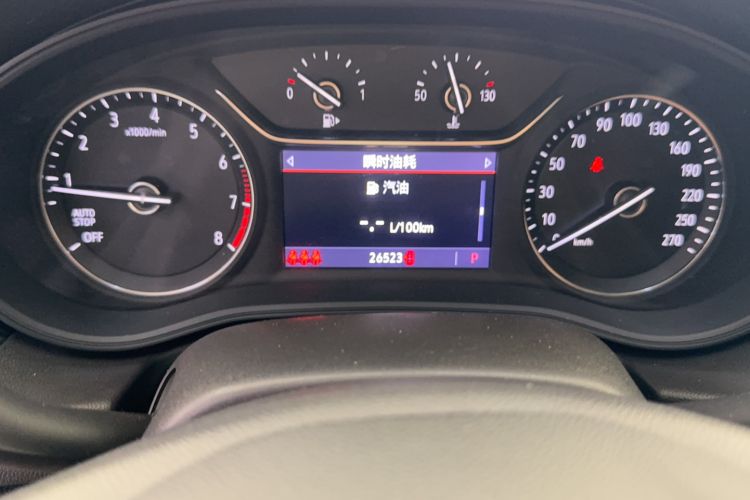 Used Buick Regal 2022 552T Smart Edition Odometer Close Up