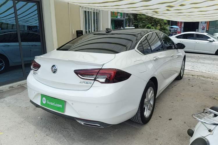 Used Buick Regal 2022 552T Smart Edition Rear Right 45 Deg