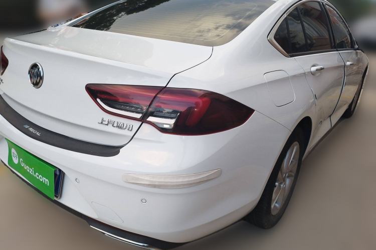 Used Buick Regal 2022 552T Smart Edition Rear Right 45 Deg
