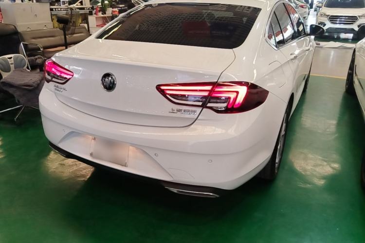 Used Buick Regal 2022 552T Smart Edition Rear Right 45 Deg