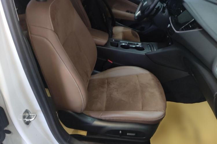 Used Buick Regal 2022 552T Smart Edition Right Front Seat
