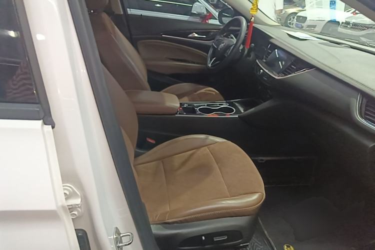 Used Buick Regal 2022 552T Smart Edition Right Front Seat