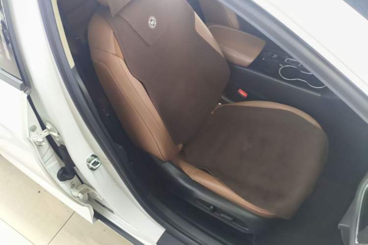Used Buick Regal 2022 552T Smart Edition Right Front Seat