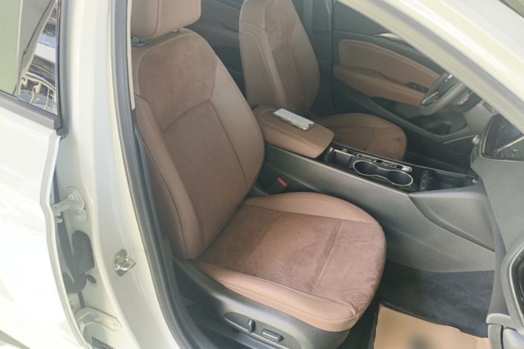 Used Buick Regal 2022 552T Smart Edition Right Front Seat