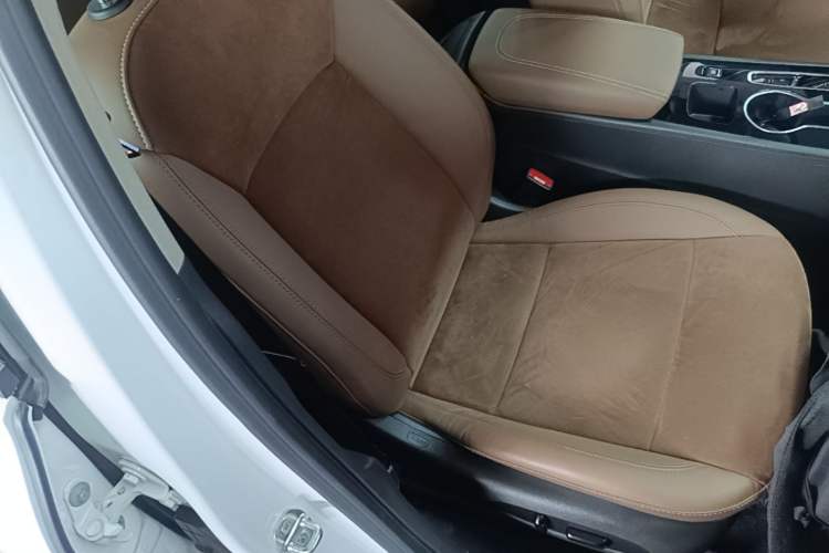 Used Buick Regal 2022 552T Smart Edition Right Front Seat