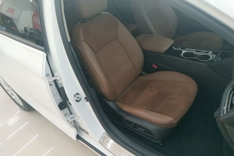 Used Buick Regal 2022 552T Smart Edition Right Front Seat