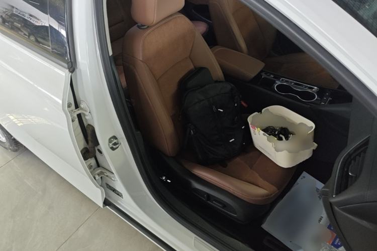 Used Buick Regal 2022 552T Smart Edition Right Front Seat