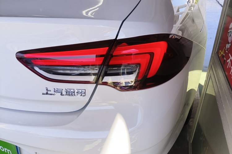 Used Buick Regal 2022 552T Smart Edition Right Rear Taillight