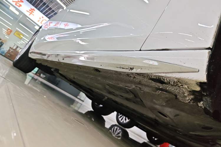 Used Buick Regal 2022 552T Smart Edition Right Side Sill
