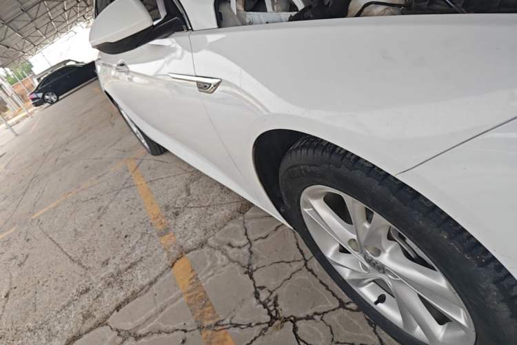 Used Buick Regal 2022 552T Smart Edition Right Side Sill