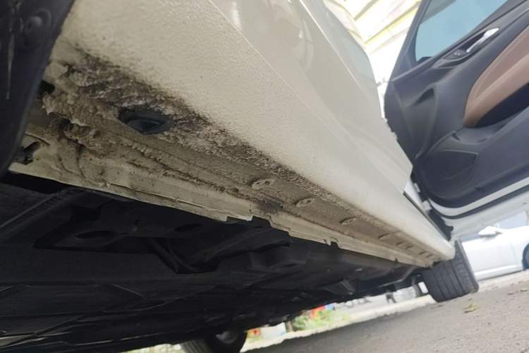 Used Buick Regal 2022 552T Smart Edition Right Side Sill