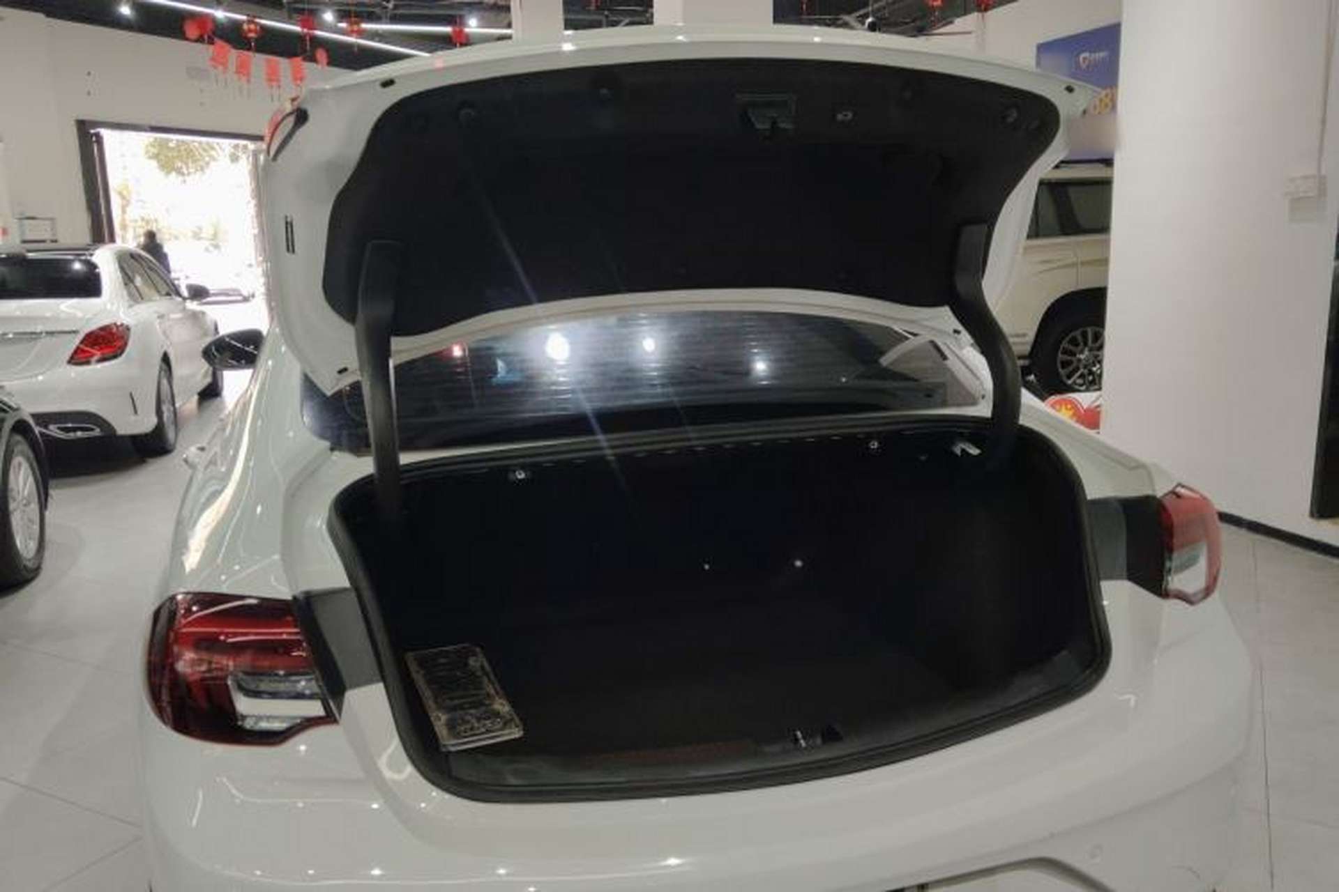 Used Buick Regal 2022 552T Smart Edition Trunk