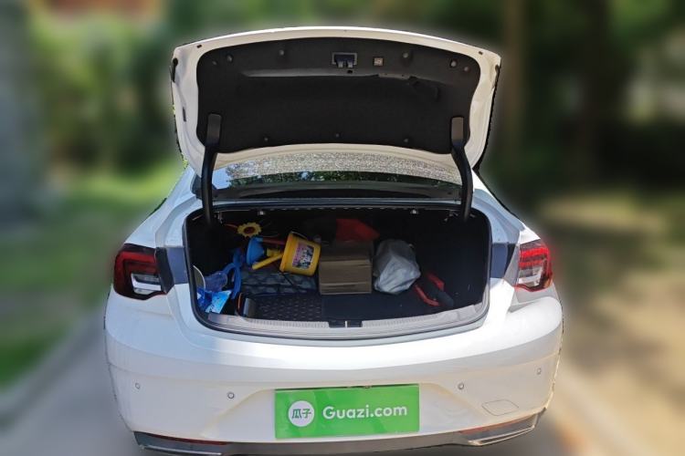 Used Buick Regal 2022 552T Smart Edition Trunk