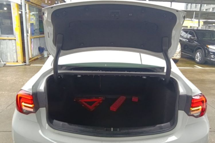 Used Buick Regal 2022 552T Smart Edition Trunk