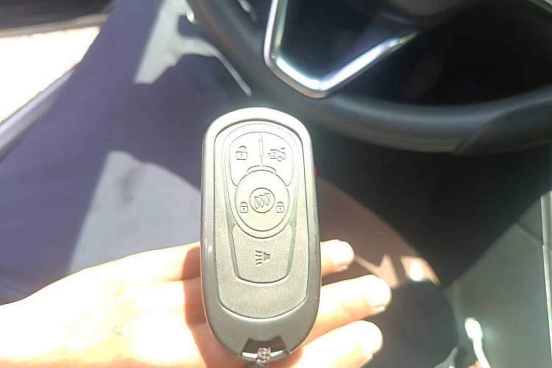Used Buick Regal 2022 552T Smart Edition Vehicle Key