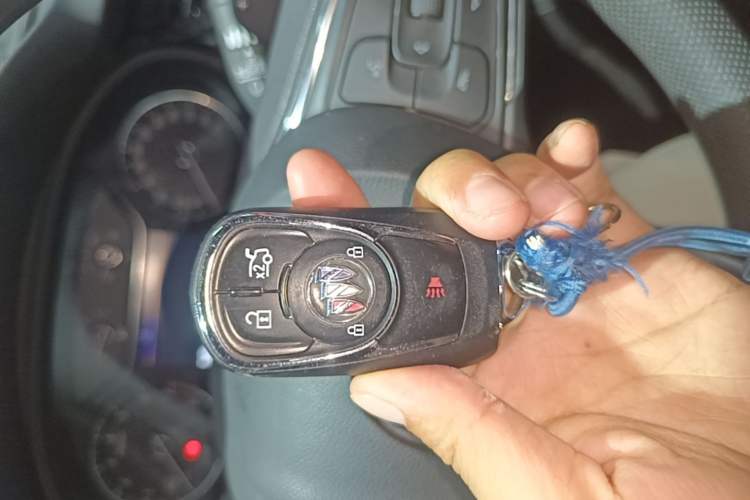 Used Buick Regal 2022 552T Smart Edition Vehicle Key