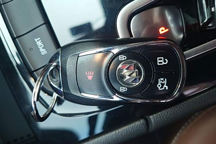 Used Buick Regal 2022 552T Smart Edition Vehicle Key