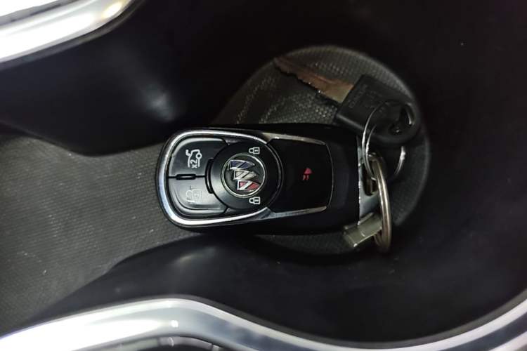 Used Buick Regal 2022 552T Smart Edition Vehicle Key