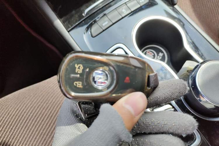 Used Buick Regal 2022 552T Smart Edition Vehicle Key