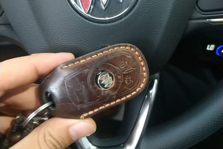 Used Buick Regal 2022 552T Smart Edition Vehicle Key