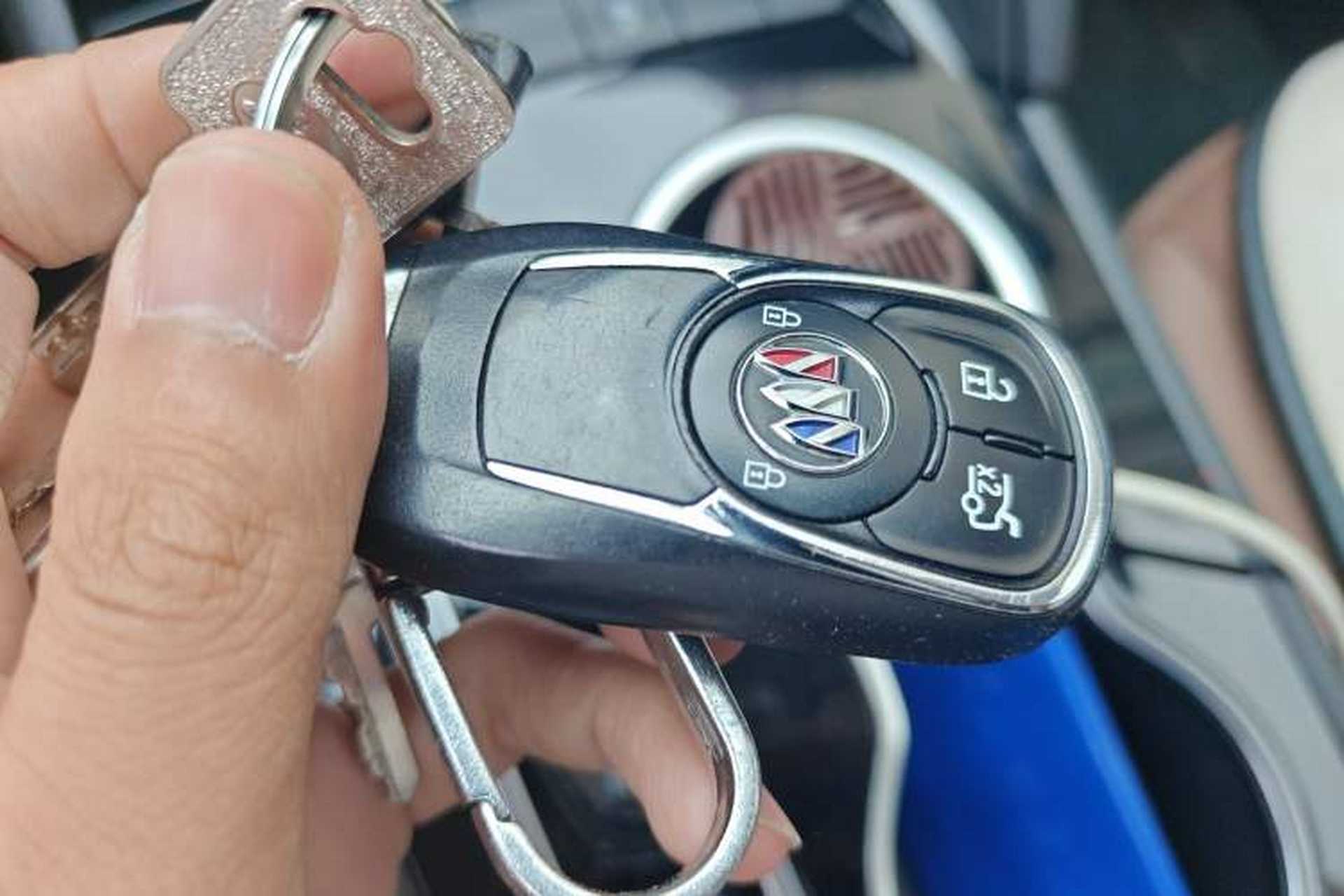 Used Buick Regal 2022 552T Smart Edition Vehicle Key