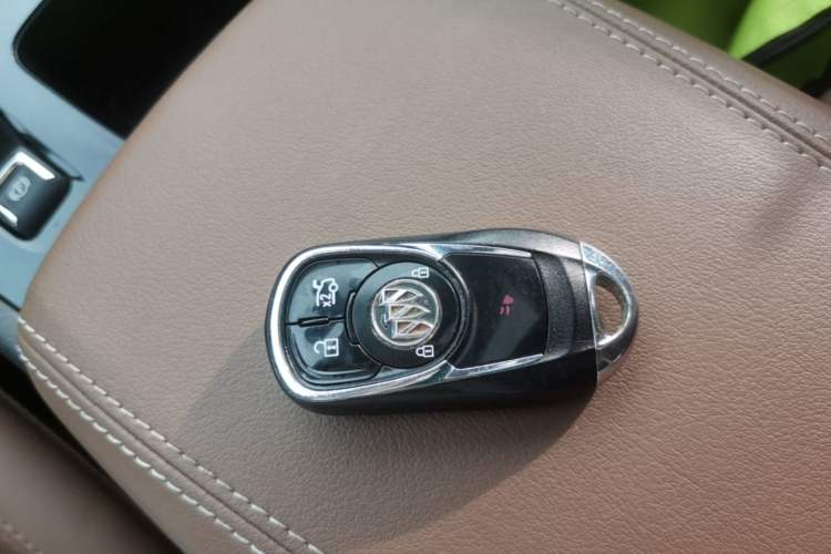Used Buick Regal 2022 552T Smart Edition Vehicle Key