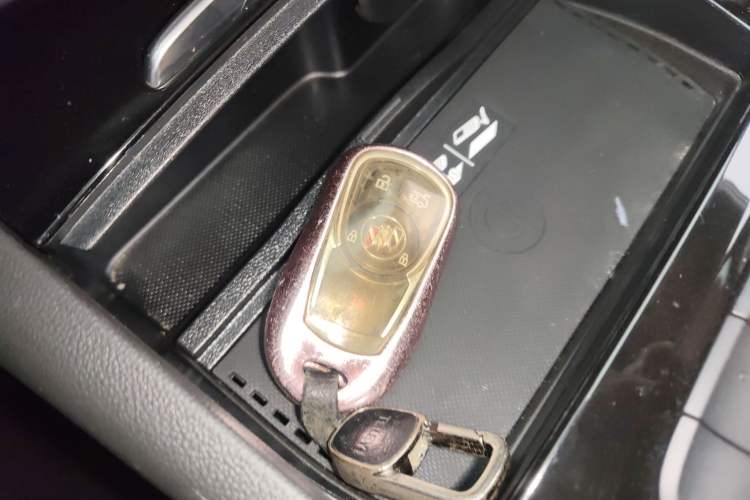 Used Buick Regal 2022 552T Smart Edition Vehicle Key