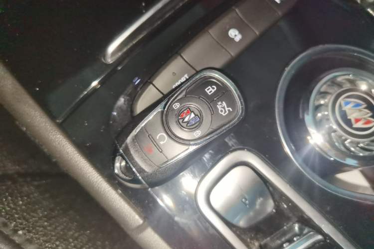 Used Buick Regal 2022 552T Smart Edition Vehicle Key