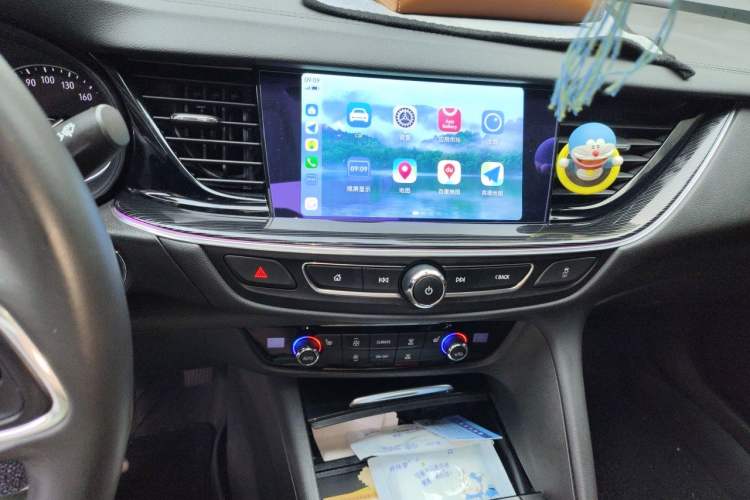 Used Buick Regal 2023 552T Smart Enjoyment Version Audio And AC Panel