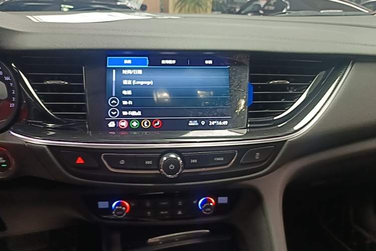 Used Buick Regal 2023 552T Smart Enjoyment Version Audio And AC Panel