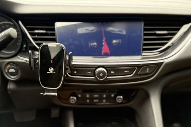Used Buick Regal 2023 552T Smart Enjoyment Version Audio And AC Panel
