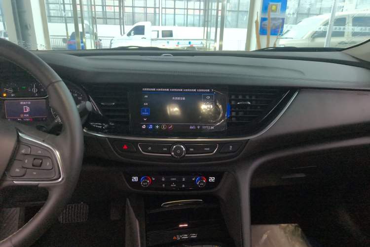Used Buick Regal 2023 552T Smart Enjoyment Version Audio And AC Panel