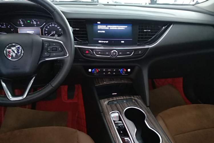 Used Buick Regal 2023 552T Smart Enjoyment Version Audio And AC Panel