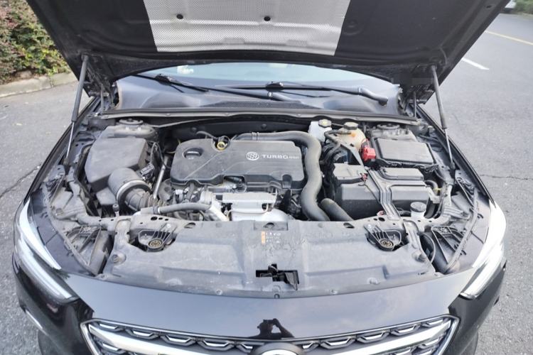 Used Buick Regal 2023 552T Smart Enjoyment Version Engine Bay