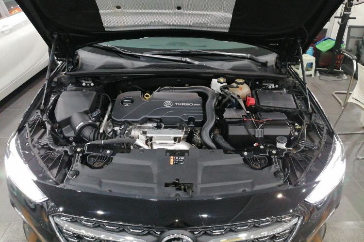Used Buick Regal 2023 552T Smart Enjoyment Version Engine Bay