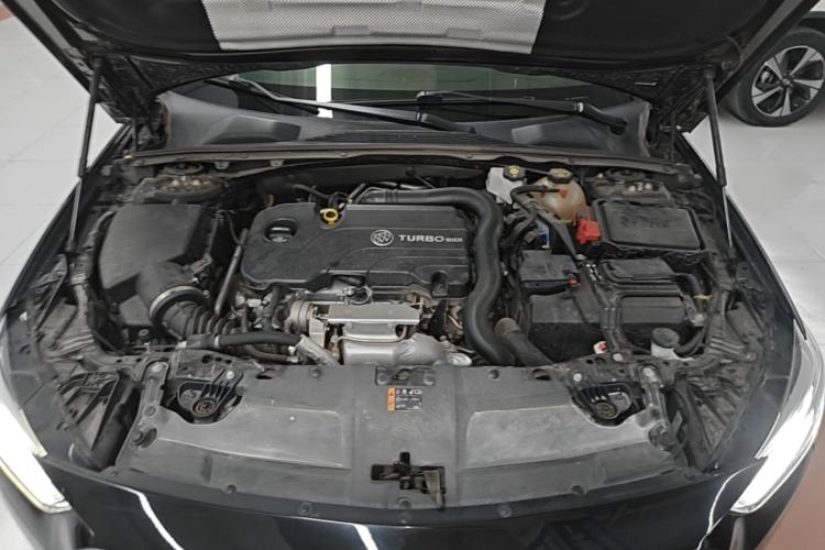 Used Buick Regal 2023 552T Smart Enjoyment Version Engine Bay