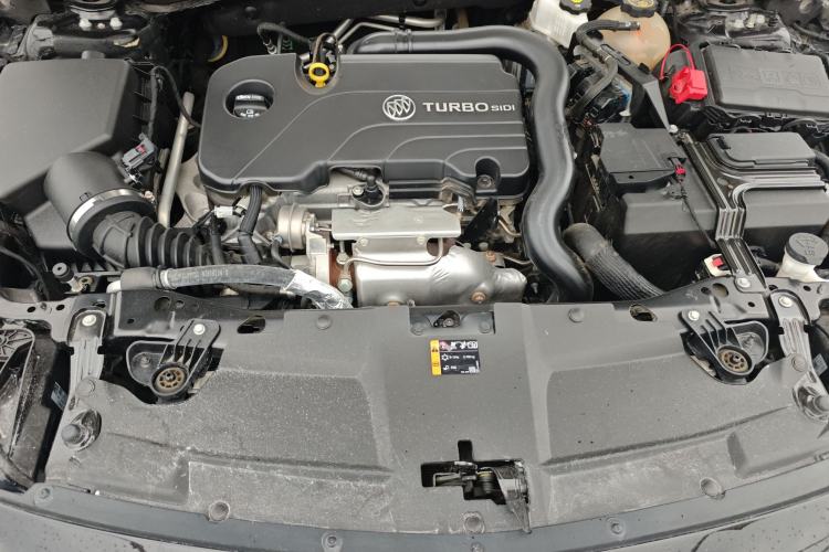 Used Buick Regal 2023 552T Smart Enjoyment Version Engine Bay